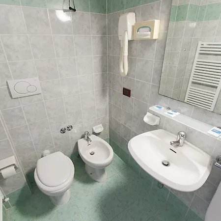 Hotel Rinascente 3*